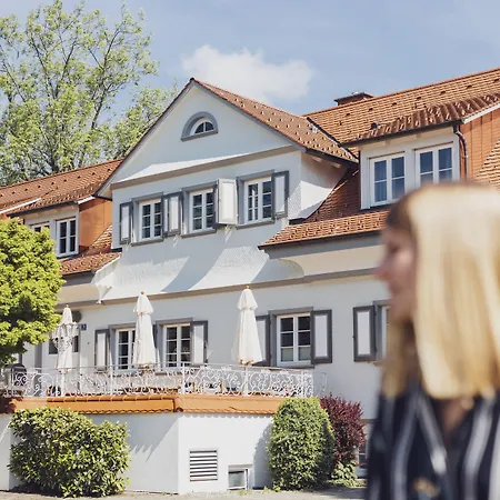 Hotell Caraleon Wasserburg